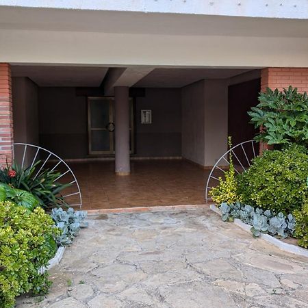 Roda Beach Apartment Roda de Bará Екстериор снимка